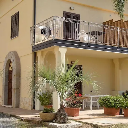 Villa D'Aquino-2